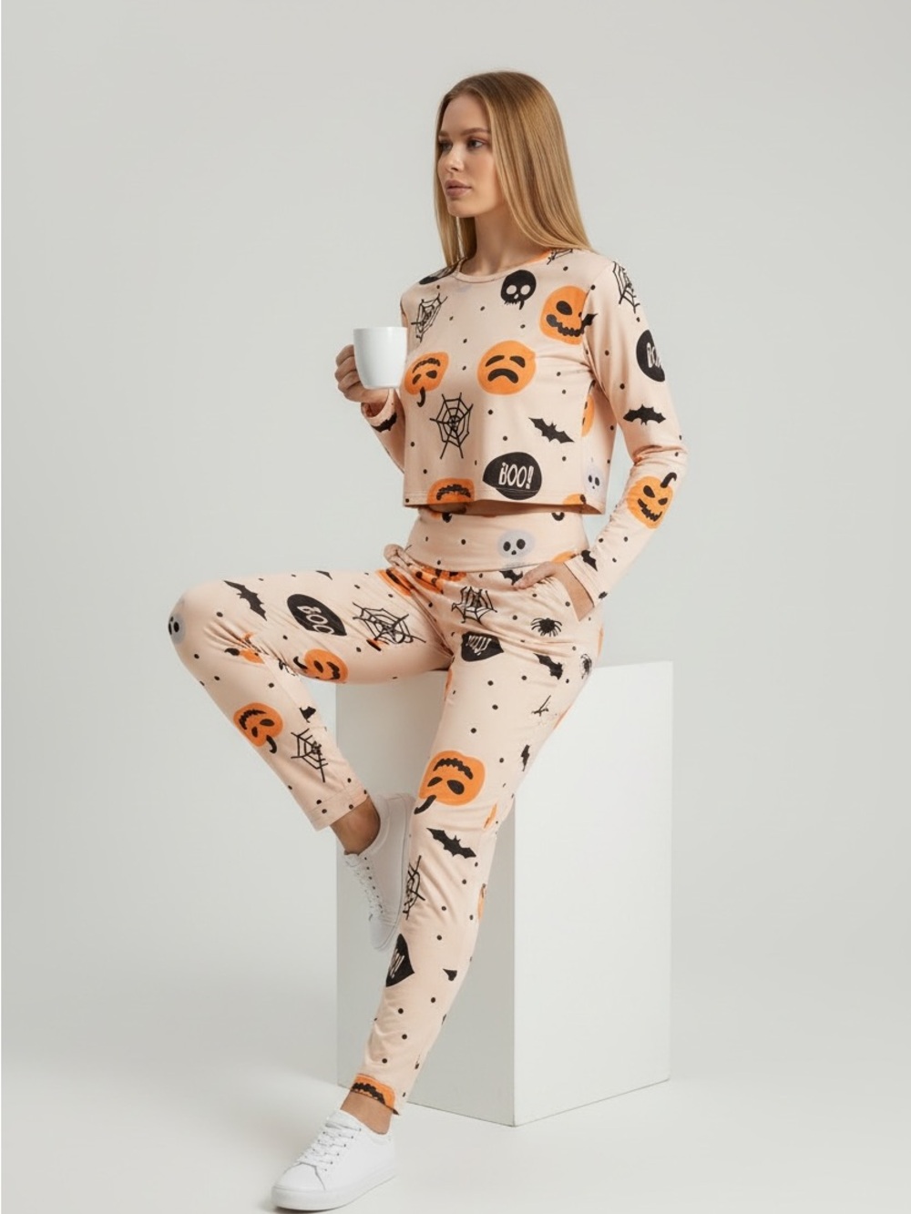 Women's Peach Halloween Print Jumpsuit & Romper Set